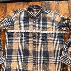 Men's Plaid Button-Down Shirt - Navy and Tan New size Medium Soft Flannel